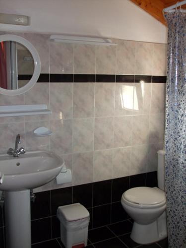 Katerina Studios Свороната Номер фото